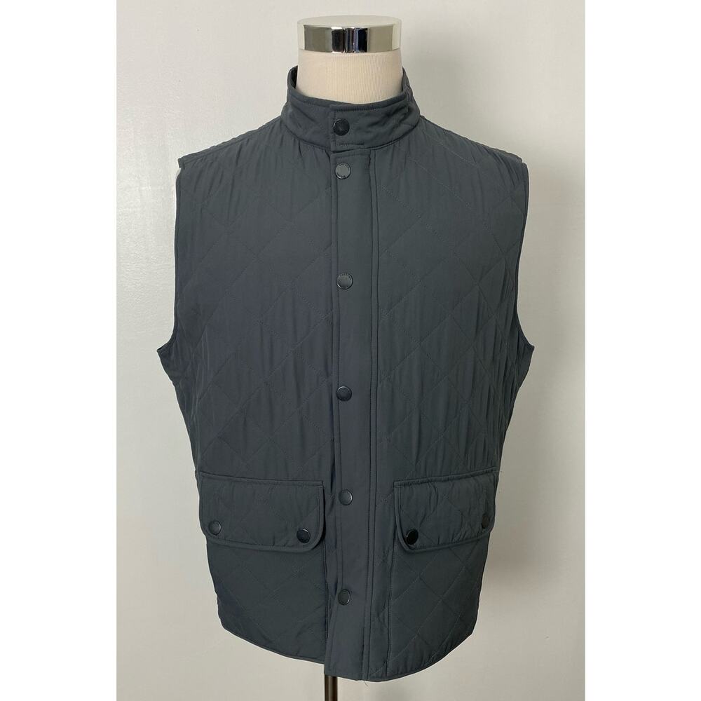 UNTUCKit Men's Quilted Dark Gray Vest